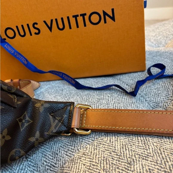 Louis Vuitton monogram bum bag fanny pack, Crossbody - Picture 4 of 10